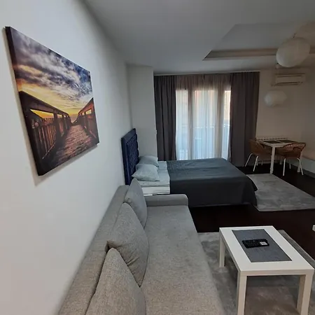 Premier 2 A Blok Apartment